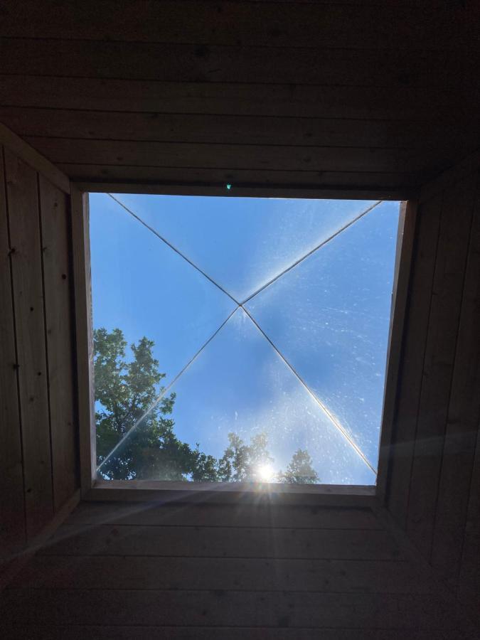 Vila Pyramida Nasavrky Exteriér fotografie